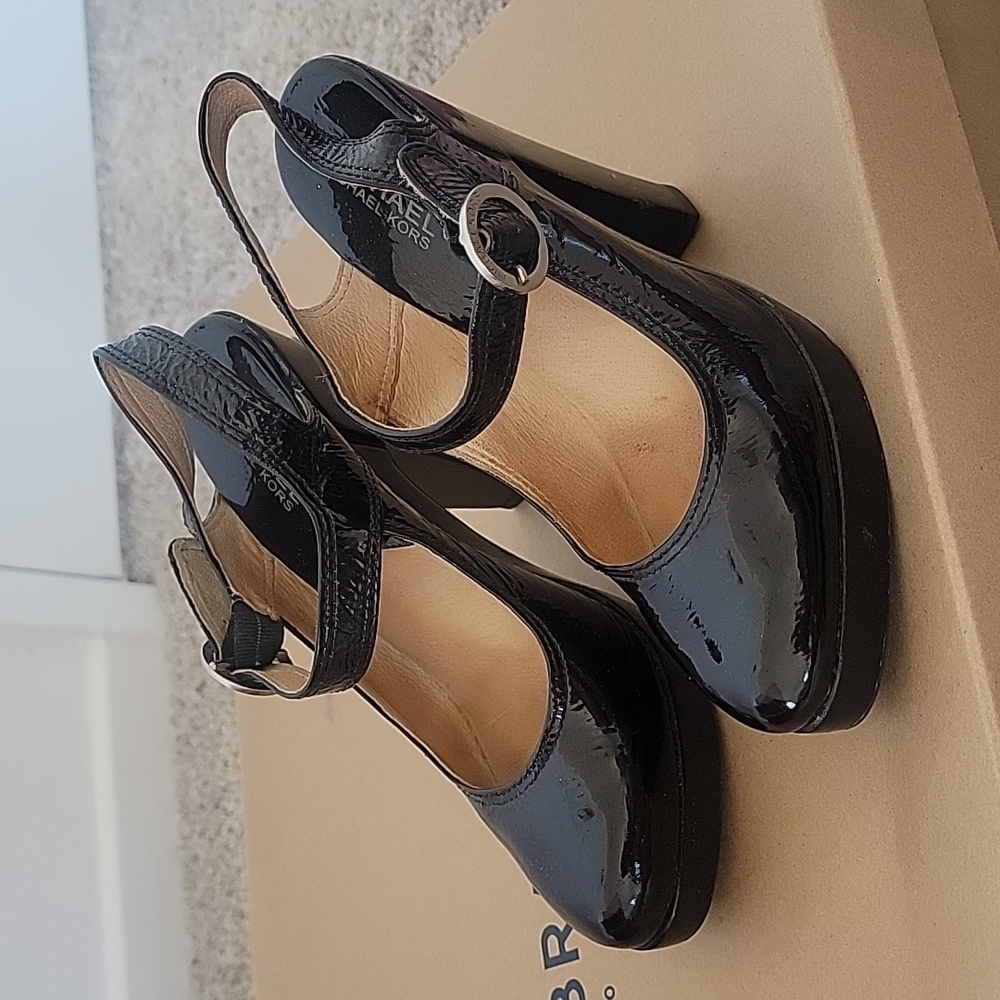 Mary Jane heels